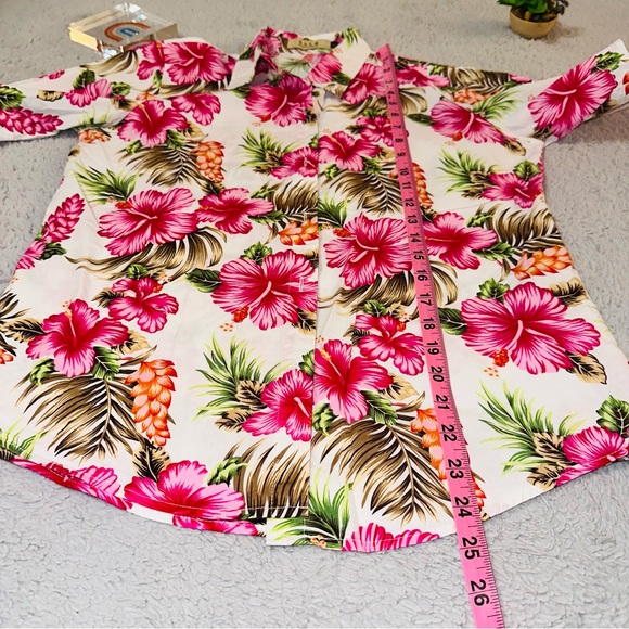 Floral Hawaiian button up shirt - Picture 7 of 9